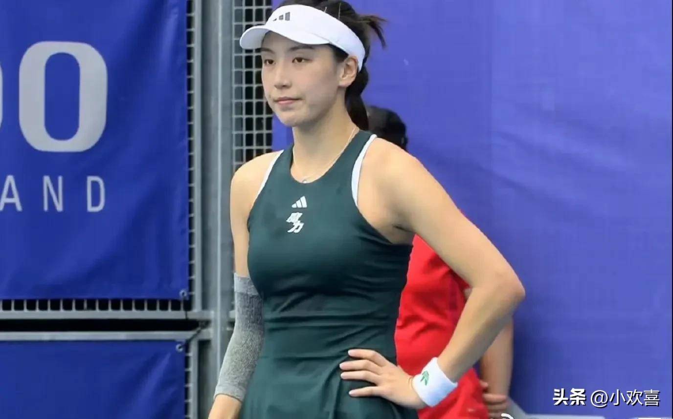 争议？利物浦疑逃红牌+点球！大巴黎总监暴走：通道追堵主裁控诉