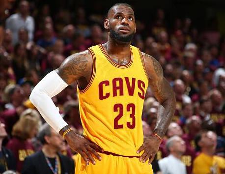 阿扎尔退役 阿扎尔退役